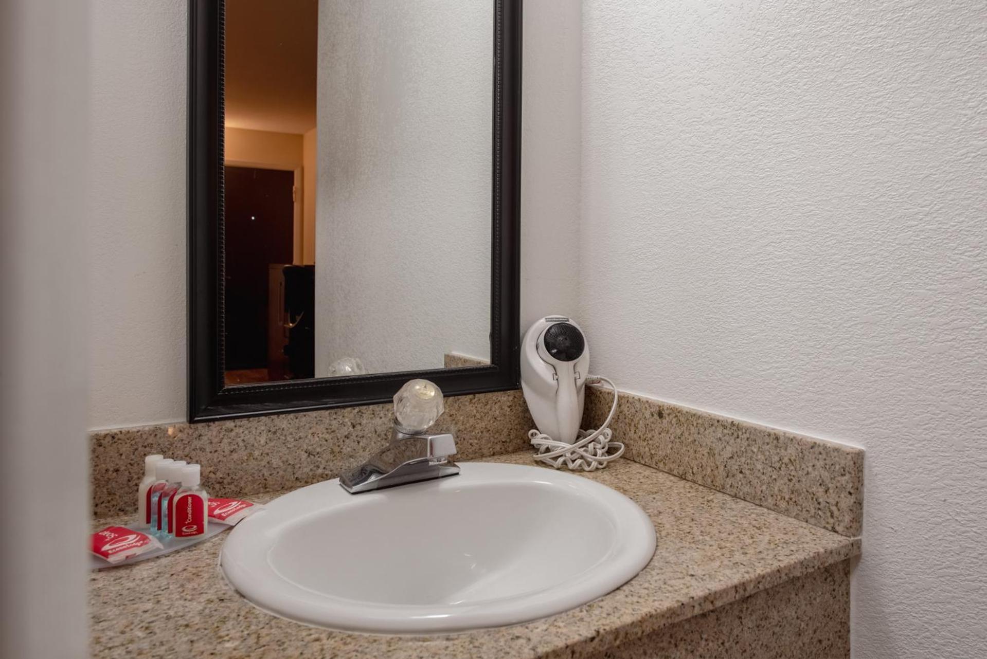 Econo Lodge Cortez Near Mesa Verde Ngoại thất bức ảnh