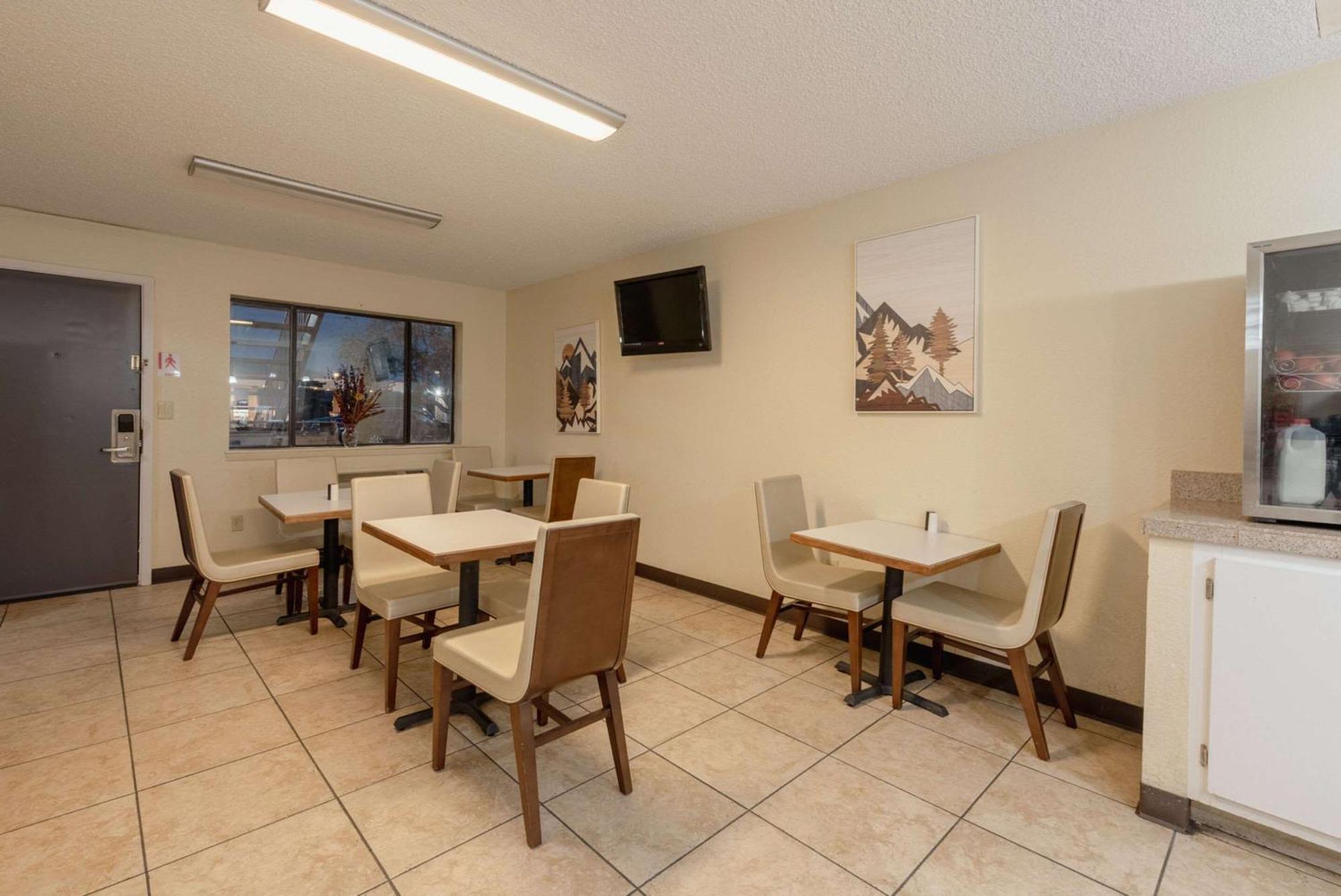 Econo Lodge Cortez Near Mesa Verde Ngoại thất bức ảnh